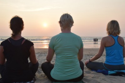 Yogaresa Indien: privatlektioner & meditation i solnedgången